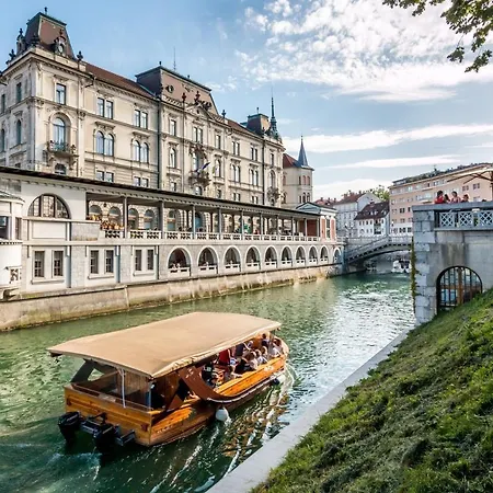 Royal Vega * Любляна