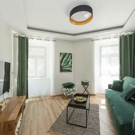 Апартаменты Royal Vega